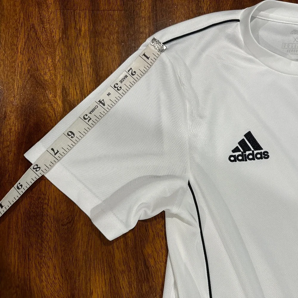 Adidas Aeroready Performance Shirt - Size XS.‎